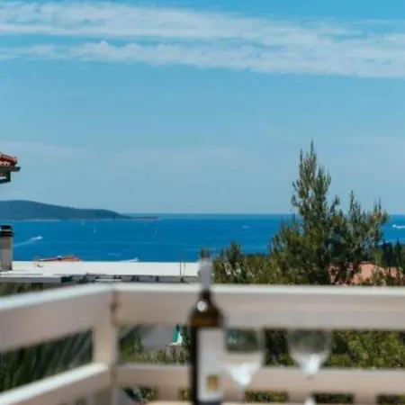 Διαμέρισμα Trogrli - With Balcony