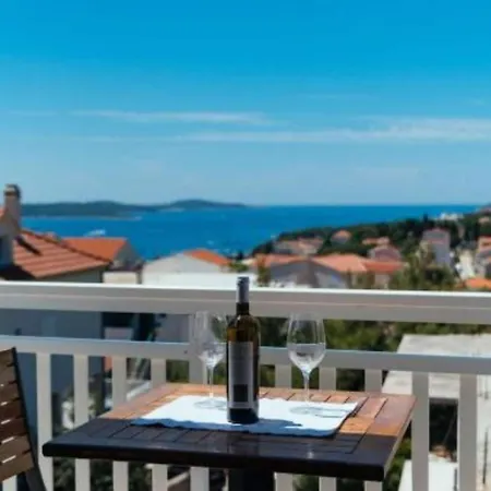 Trogrli - With Balcony Daire