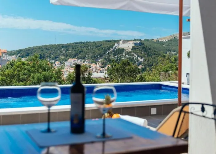 Apartment Trogrli - With Balcony