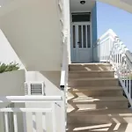Trogrli - With Balcony Apartment *