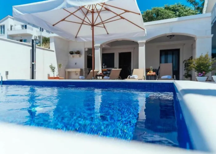 Trogrli - With Balcony